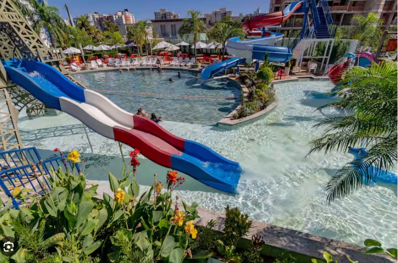 GOLDEN THERMAS RESIDENCE (CTC TORRE C)